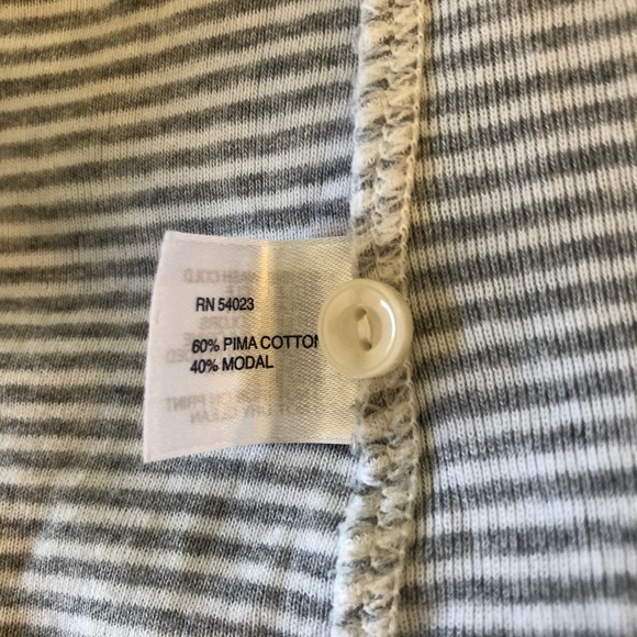 GAP Gray/Off-White Striped 3/4 Sleeve Henley - L - Picture 4 of 6